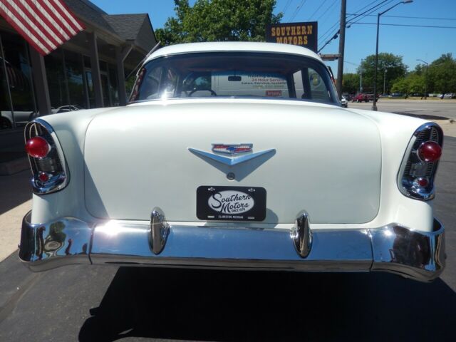 Chevrolet Bel Air/150/210 1956 image number 17