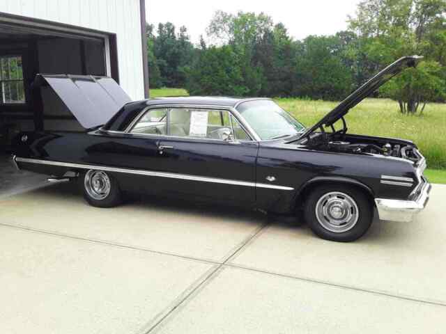 Chevrolet Impala 1963 image number 3