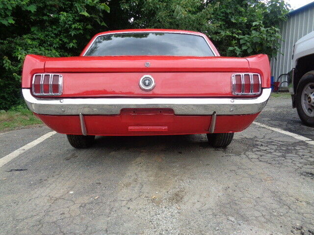 Ford Mustang 1965 image number 5