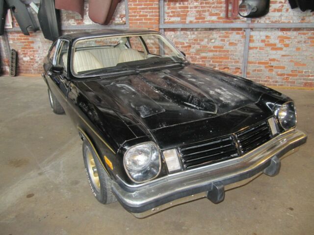 Chevrolet Vega 1975 image number 25