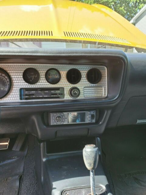 Pontiac Firebird 1971 image number 13