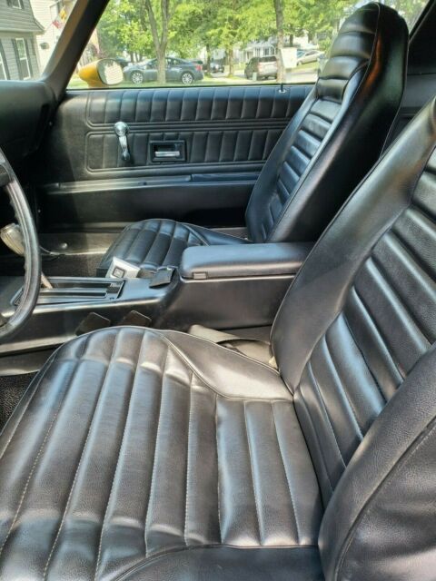 Pontiac Firebird 1971 image number 4