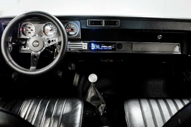 Oldsmobile Cutlass 1972 image number 10