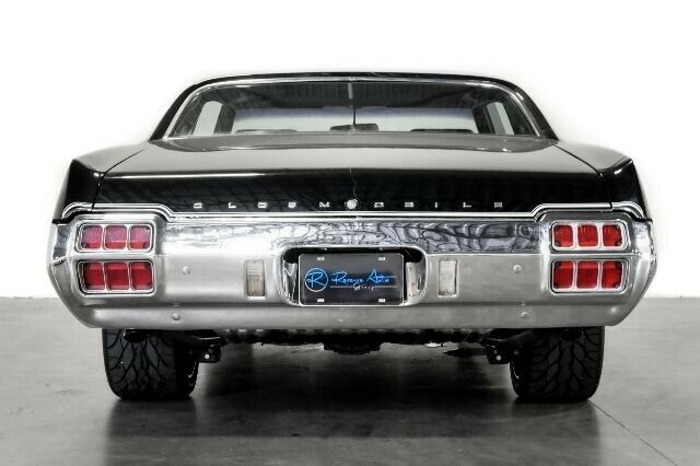 Oldsmobile Cutlass 1972 image number 30