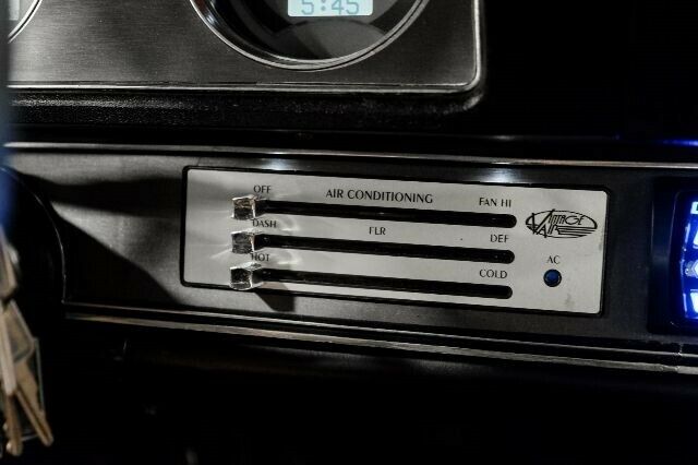 Oldsmobile Cutlass 1972 image number 42