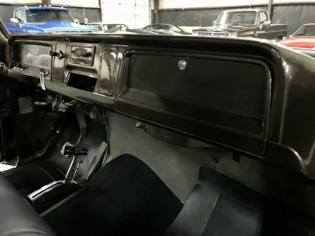 Chevrolet C-10 1964 image number 38