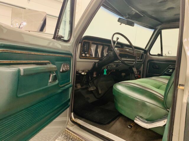 Ford F-250 1979 image number 42