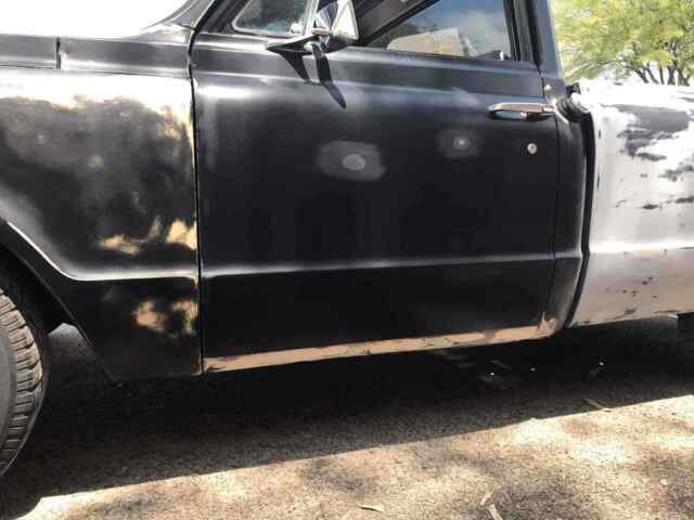 GMC C-10 short bed 1972 image number 7