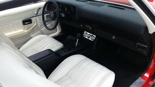 Chevrolet Camaro 1978 image number 17