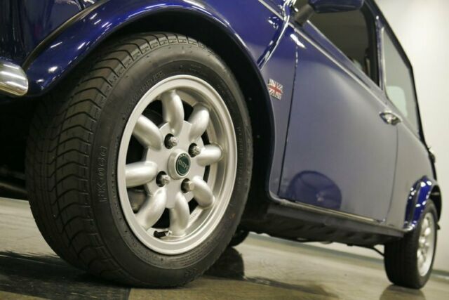Morris Mini 1968 image number 23