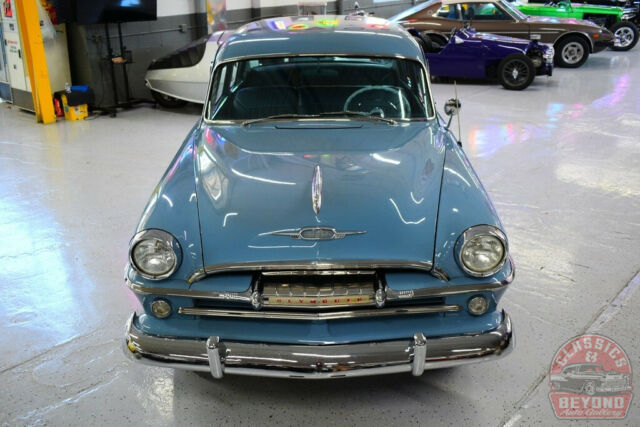 Plymouth Savoy 1954 image number 4