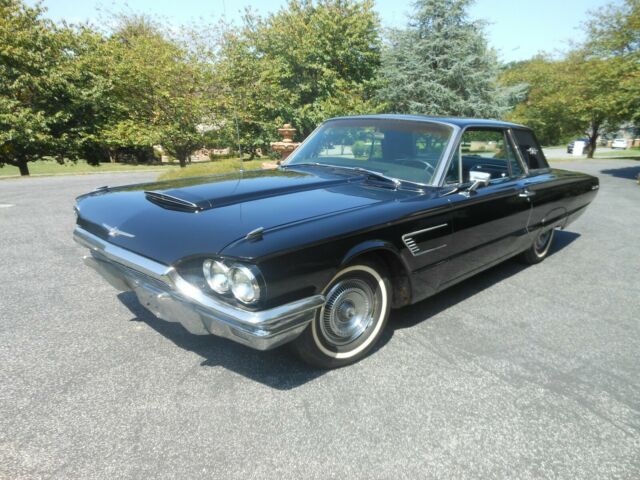 Ford Thunderbird 1965 image number 25