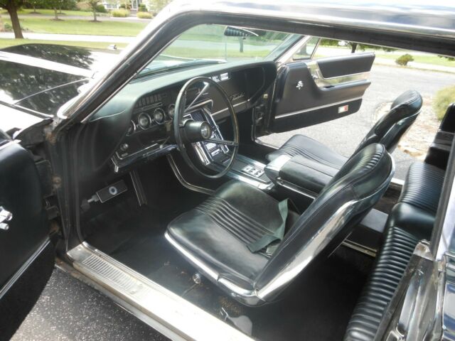 Ford Thunderbird 1965 image number 30