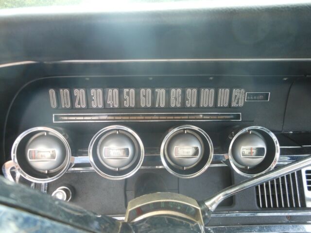 Ford Thunderbird 1965 image number 34