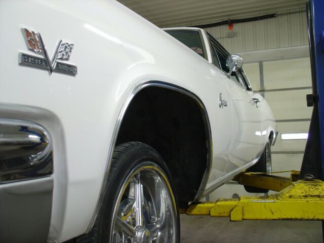 Chevrolet Caprice 1966 image number 20