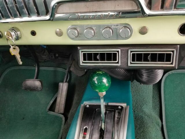 Chevrolet Bel Air/150/210 1951 image number 32