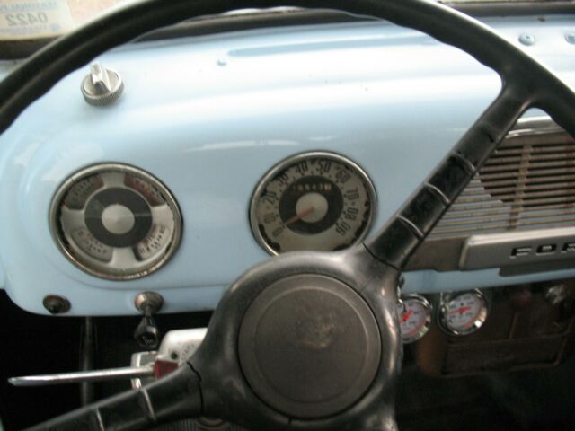 Ford F-100 1952 image number 34
