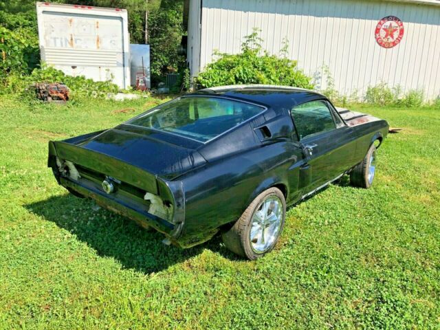 Ford Mustang 1968 image number 27