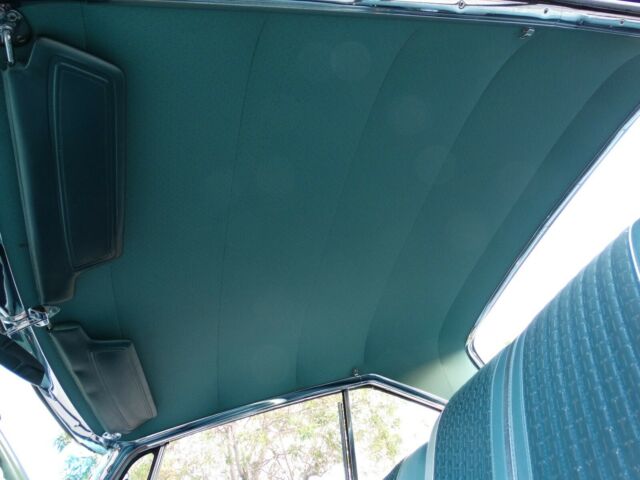 Plymouth Fury 1964 image number 11