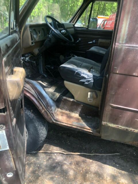 Chevrolet Chevy 1979 image number 40