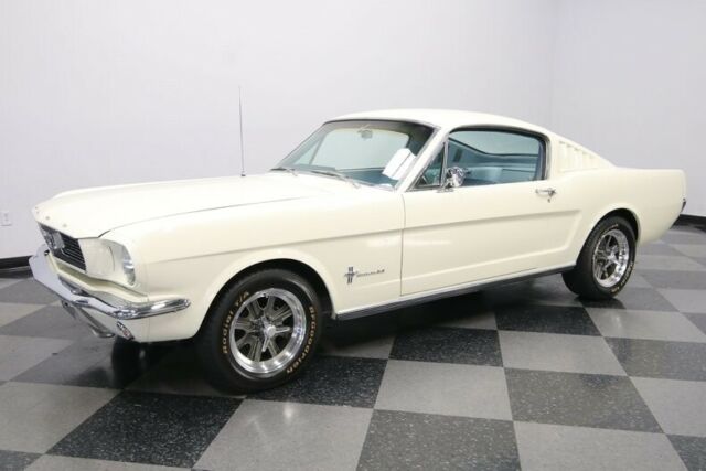 Ford Mustang 1966 image number 30