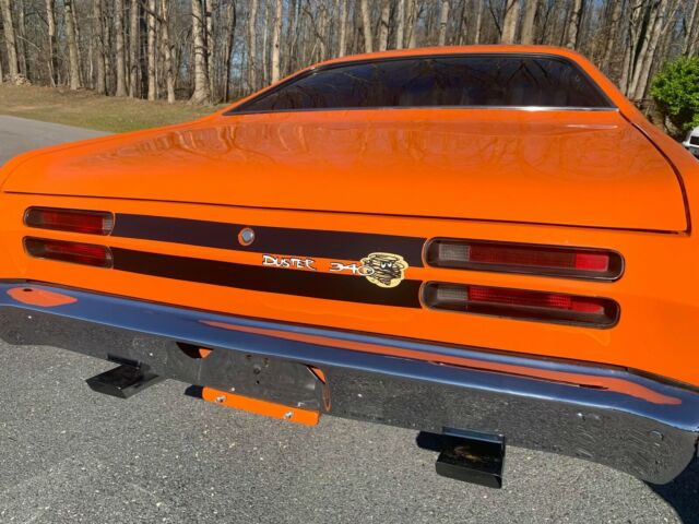 Plymouth Duster 1970 image number 10