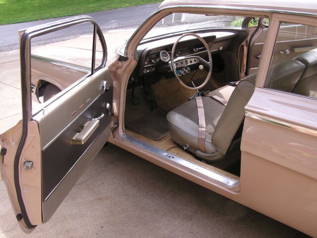 Chevrolet Bel Air/150/210 1962 image number 11
