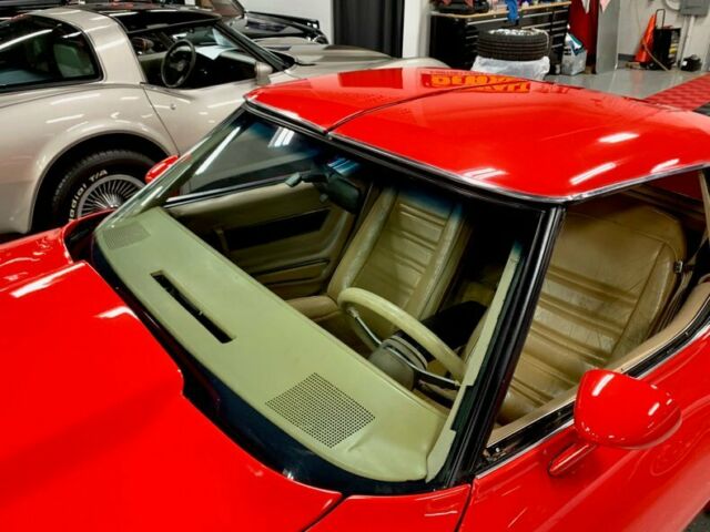 Chevrolet Corvette 1977 image number 10
