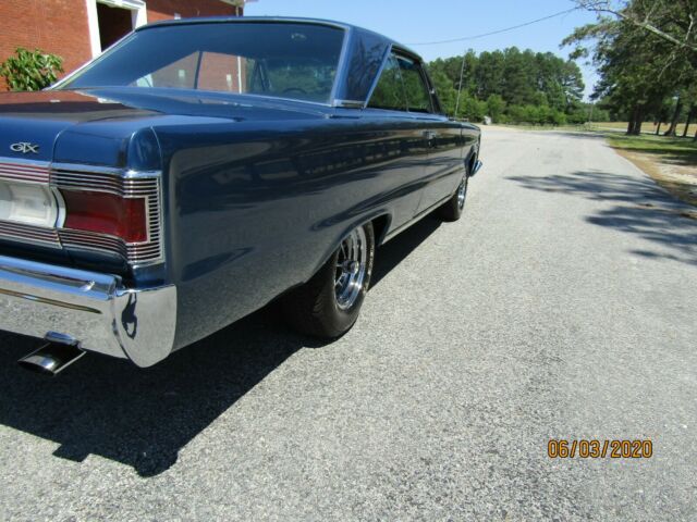 Plymouth GTX 1967 image number 8