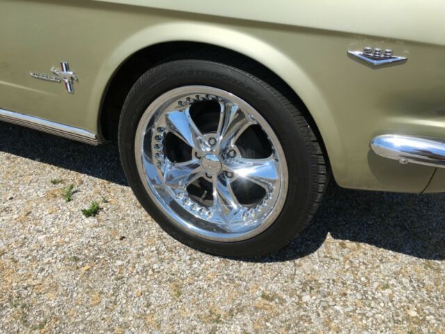 Ford Mustang 1966 image number 40