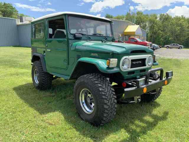 Toyota Land Cruiser 40 1977 image number 27