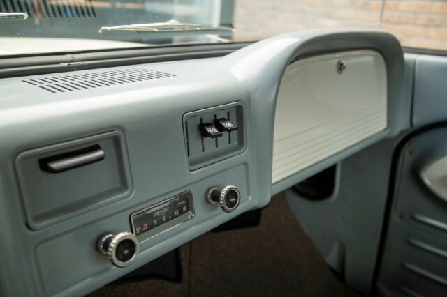 Chevrolet C-10 1962 image number 16