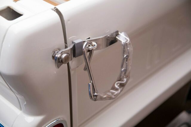 Chevrolet C-10 1962 image number 35