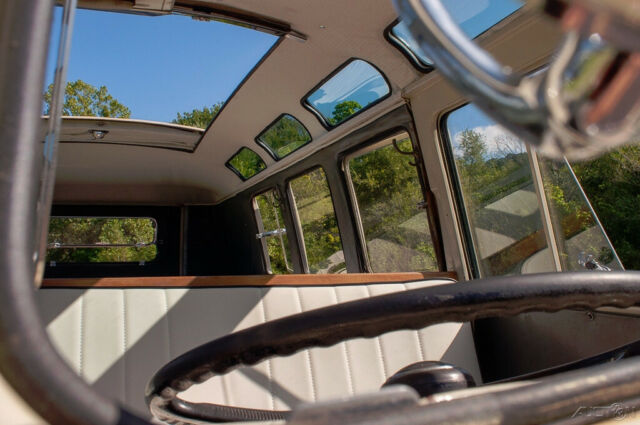 Volkswagen 19-Window Bus 1959 image number 13