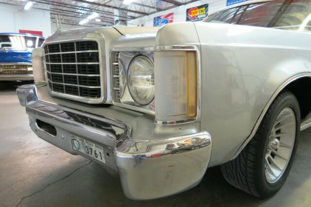 Ford Granada 1975 image number 14