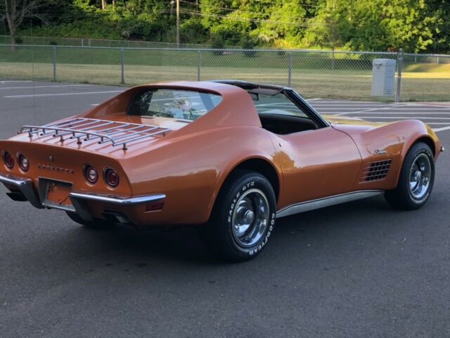 Chevrolet Corvette 1972 image number 27