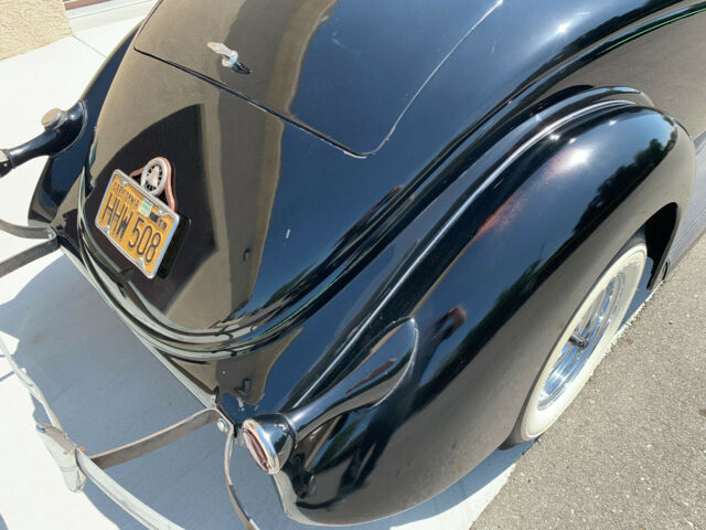 Ford Deluxe 1936 image number 10