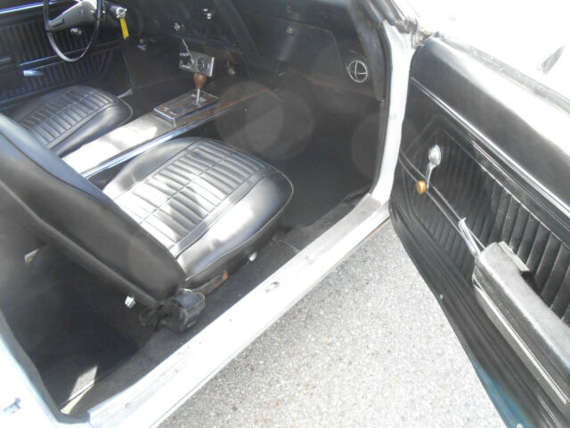 Pontiac Firebird 1969 image number 33