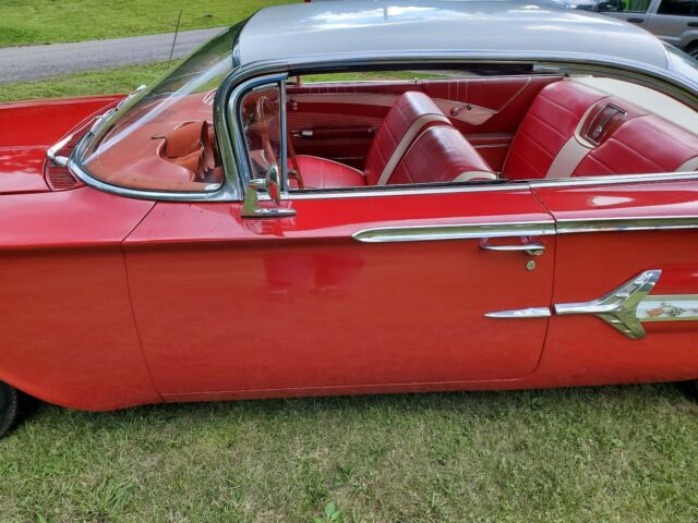 Chevrolet Impala 1960 image number 13
