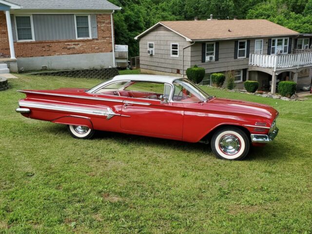 Chevrolet Impala 1960 image number 24