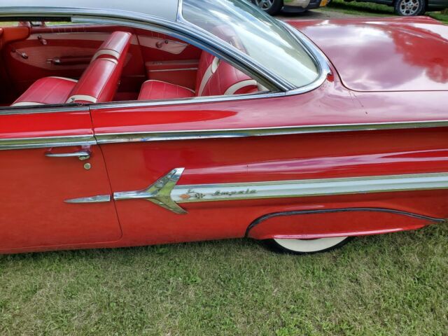 Chevrolet Impala 1960 image number 32