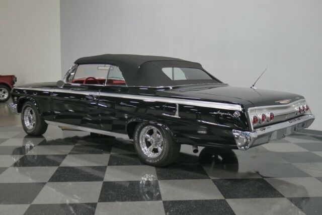 Chevrolet Impala 1962 image number 22