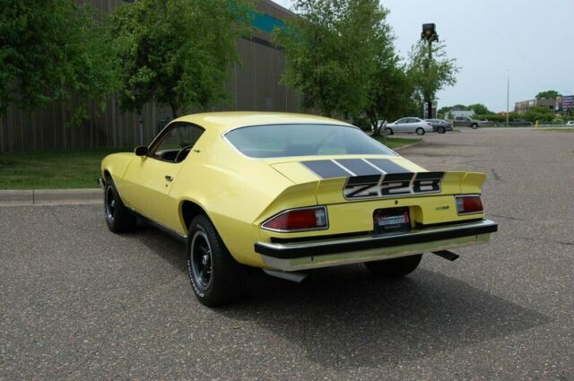 Chevrolet Z-28 Camaro 1974 image number 6