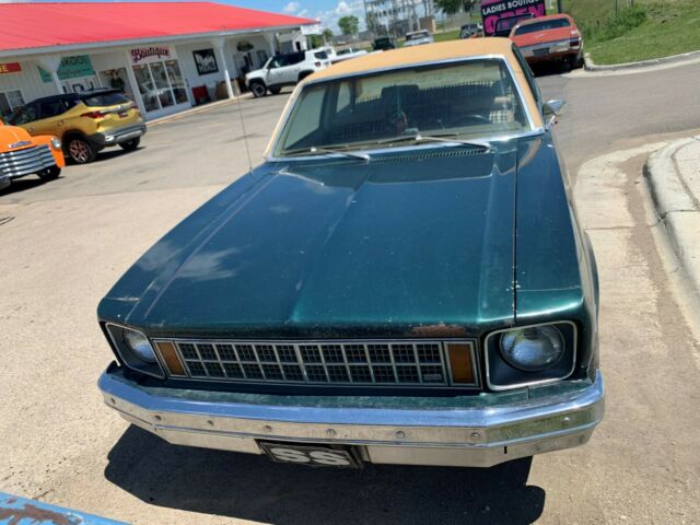 Chevrolet Nova 1976 image number 2