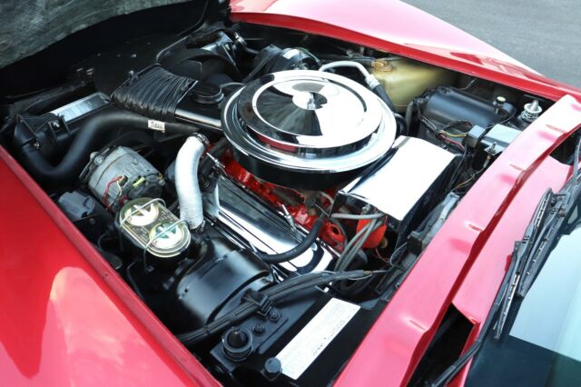 Chevrolet Corvette 1976 image number 43