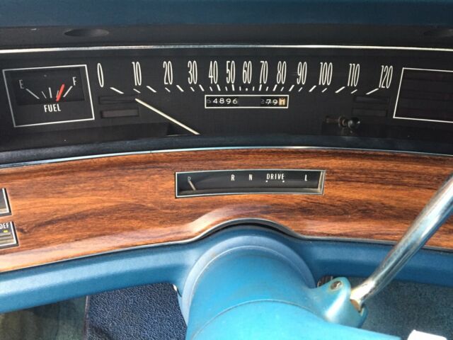 Cadillac Fleetwood 1972 image number 22
