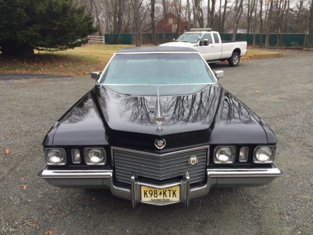 Cadillac Fleetwood 1972 image number 3