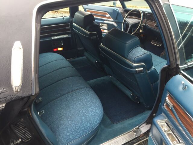 Cadillac Fleetwood 1972 image number 8