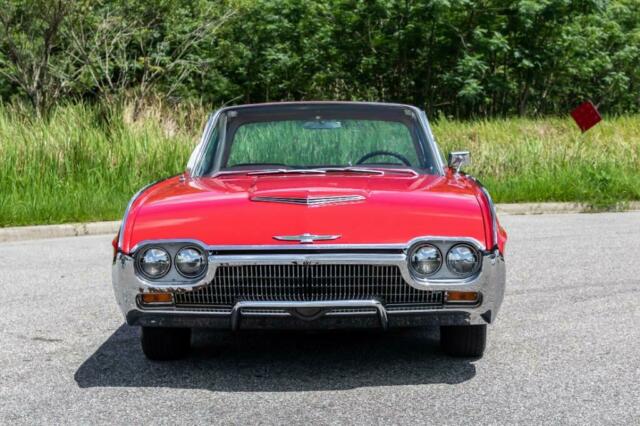 Ford Thunderbird 1963 image number 45