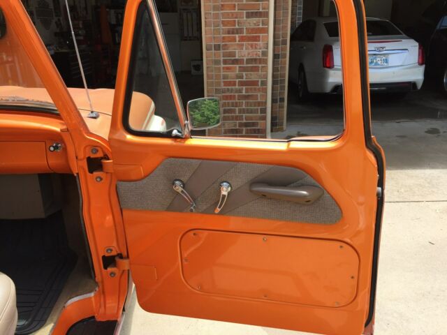 Ford F-100 1961 image number 14